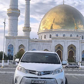 Toyota Sienna 2017
