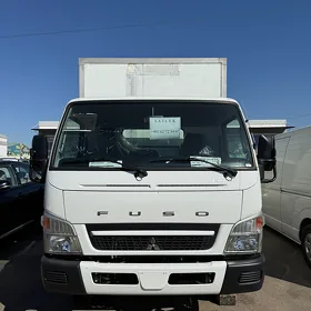 Mitsubishi Canter 2026