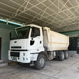 Ford Cargo 3535D 2015