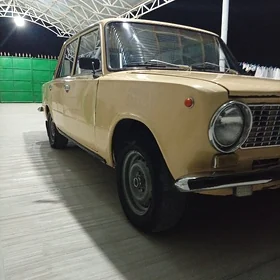 Lada 2104 1986