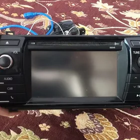 Corolla monitor telewizor