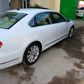 Volkswagen Passat 2012