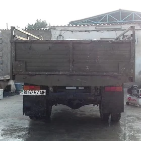 Gaz 52 1980