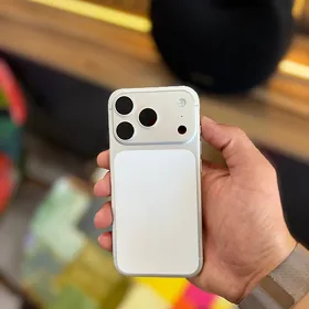 iP 17pro 100%