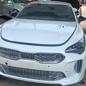 Kia Stinger 2023