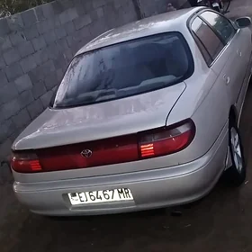 Toyota Carina 1993