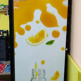 Ветрина Холодильник