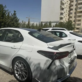 Toyota Camry 2022
