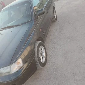 Toyota Carina 1994