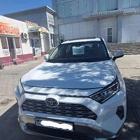 Toyota RAV4 2020