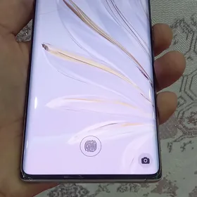 Honor 70
