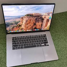 MacBook Pro 16.1 2019 i7