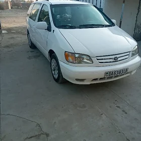 Toyota Sienna 2001