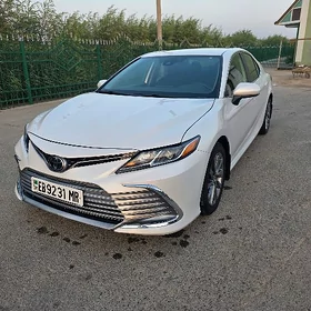 Toyota Camry 2022