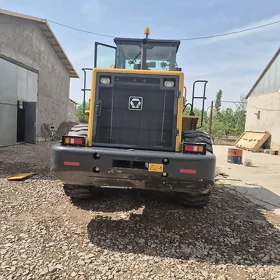 XCMG ZL50 2024