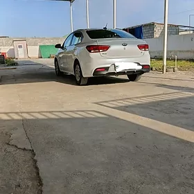 Kia Rio 2020