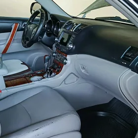 Toyota Highlander 2012