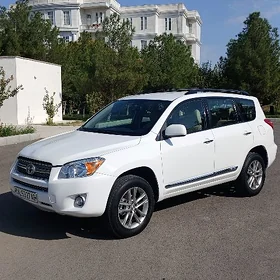 Toyota RAV4 2010