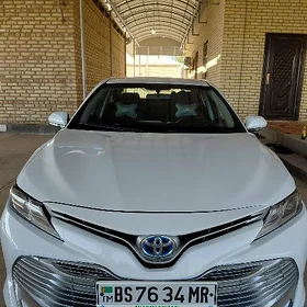 Toyota Camry 2020