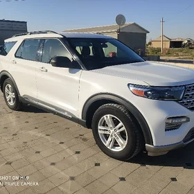 Ford Explorer 2022