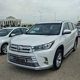 Toyota Highlander 2017