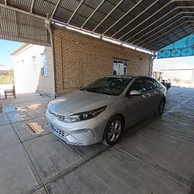 Kia Forte 2021