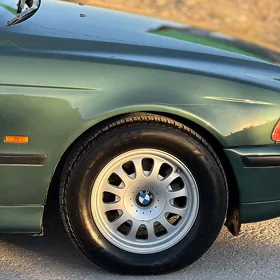 BMW E39 1999