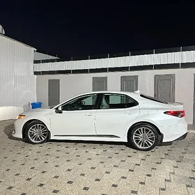 Toyota Camry 2022