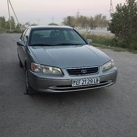 Toyota Camry 2001