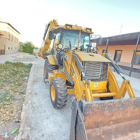 JCB 3CX Compact 2025