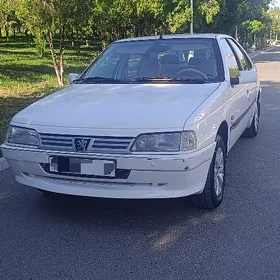 Peugeot 405 2012