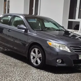 Toyota Camry 2010