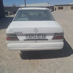 Mercedes-Benz 230E 1995