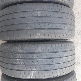 Britgestone  235 45 18
