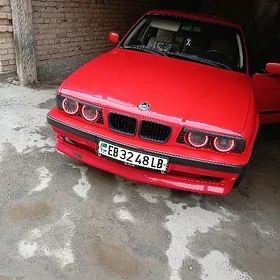 BMW E34 1989