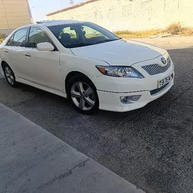 Toyota Camry 2010