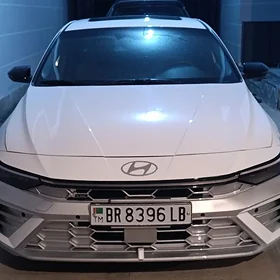 Hyundai Elantra 2025