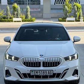 BMW 520 2024