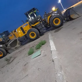 XCMG LW500F 2025