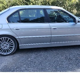 BMW 740 2001