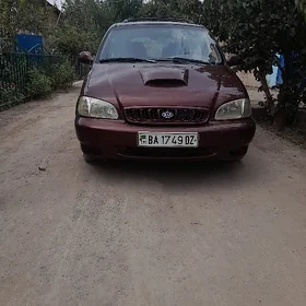 Kia Carnival 2000