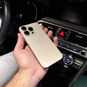 iphone 16 pro 🟡