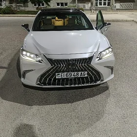 Lexus ES 2023