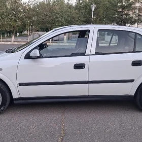 Opel Astra 2002