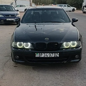 BMW E39 1999