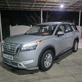 Nissan Pathfinder 2022