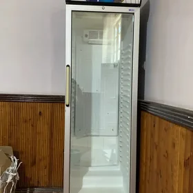 Витрина холодильник