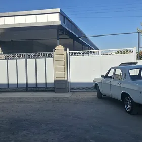 Gaz 24 1987