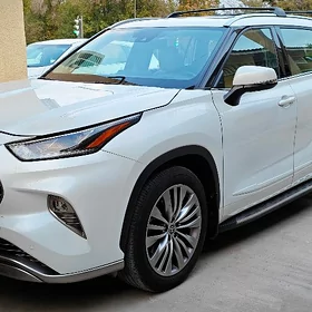 Toyota Highlander 2022