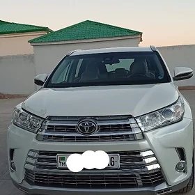 Toyota Highlander 2019